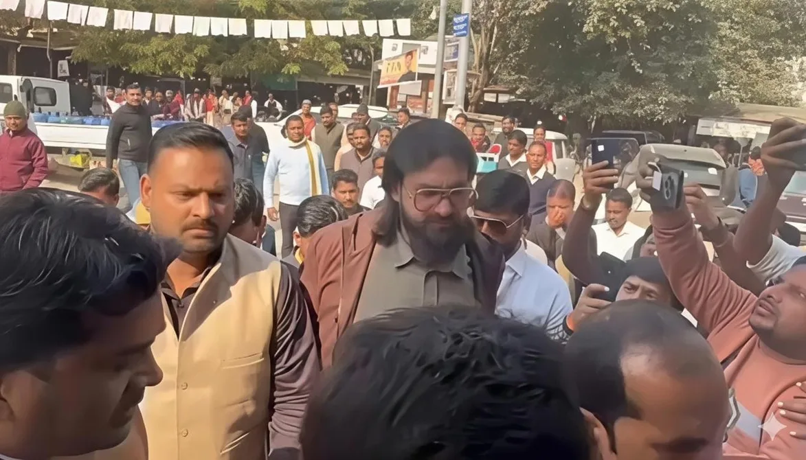 आचार संहिता उल्लंघन अब्बास अंसारी